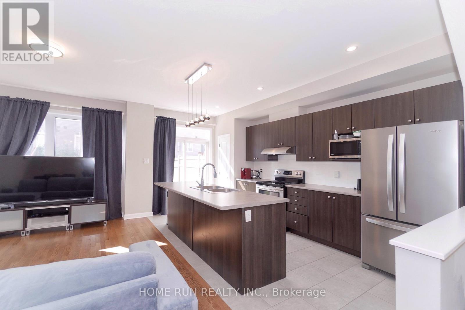 422 Kayak Street, Ottawa, Ontario  K2J 6P3 - Photo 11 - X12987950