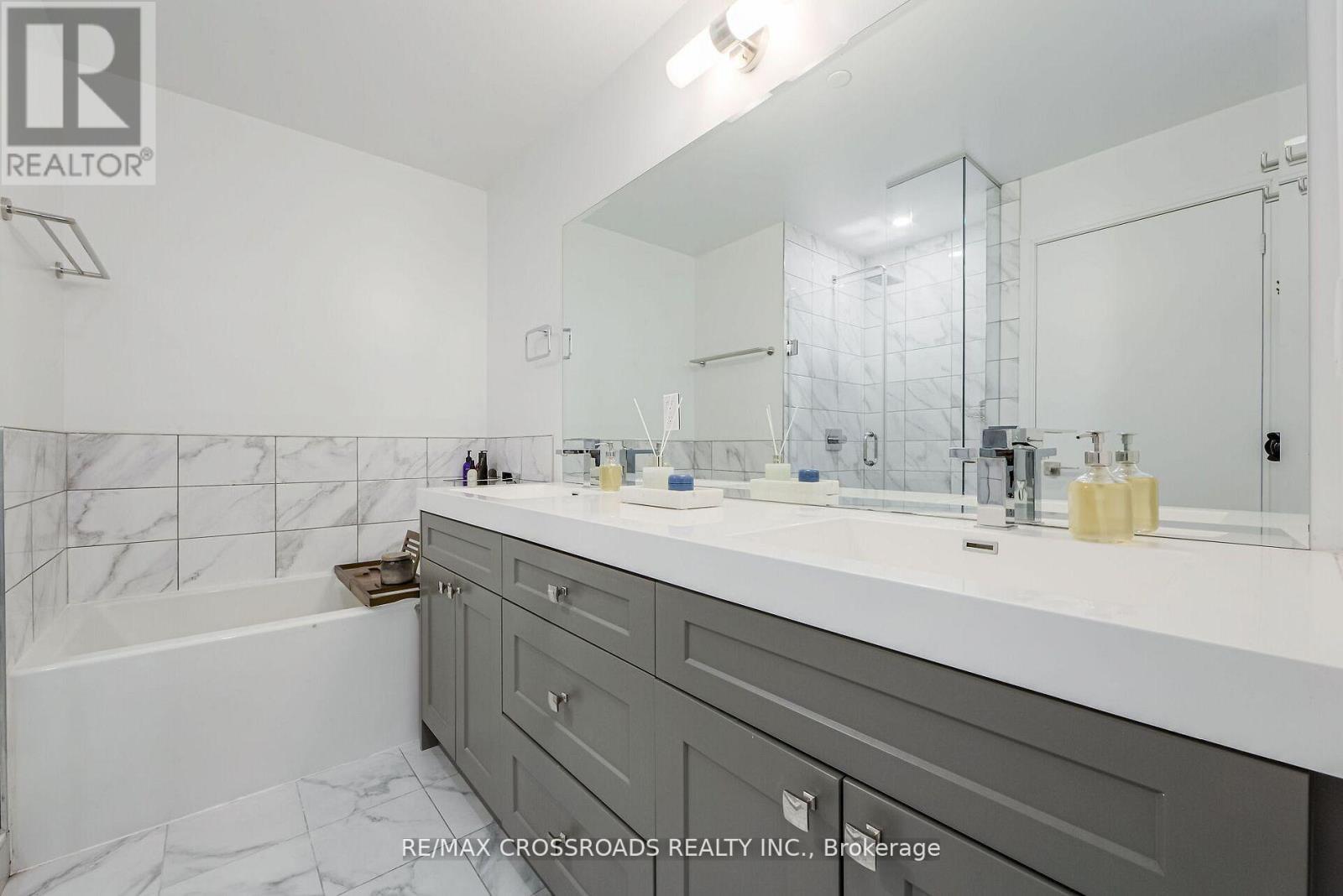 Tph10 - 621 Sheppard Avenue E, Toronto, Ontario M2K 0G4 - Photo 21 - C12987942