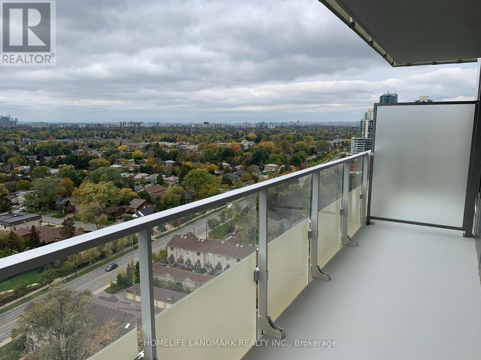 2210 - 75 Canterbury Place, Toronto, Ontario  M2N 0L2 - Photo 11 - C12987954