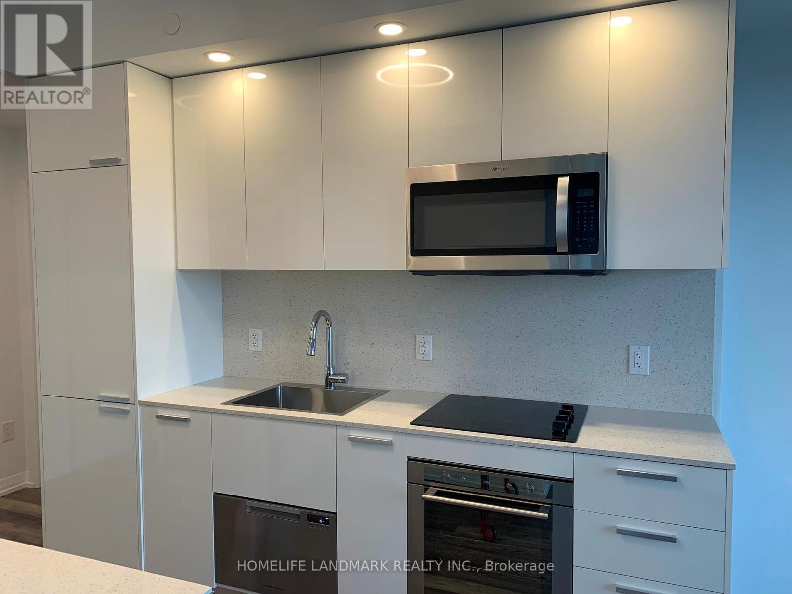 2210 - 75 Canterbury Place, Toronto, Ontario  M2N 0L2 - Photo 4 - C12987954