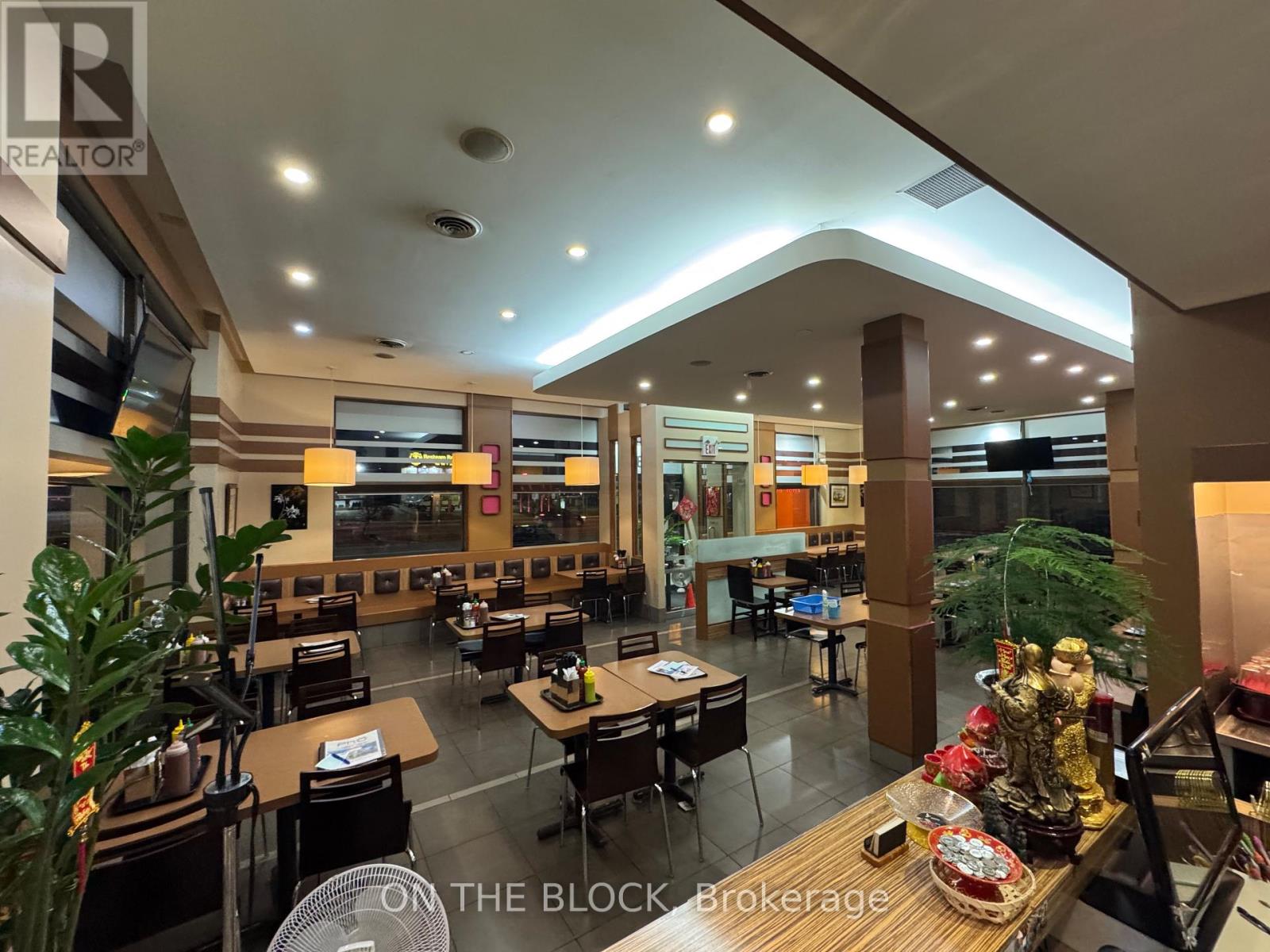 1280 KENNEDY ROAD, Toronto, Ontario