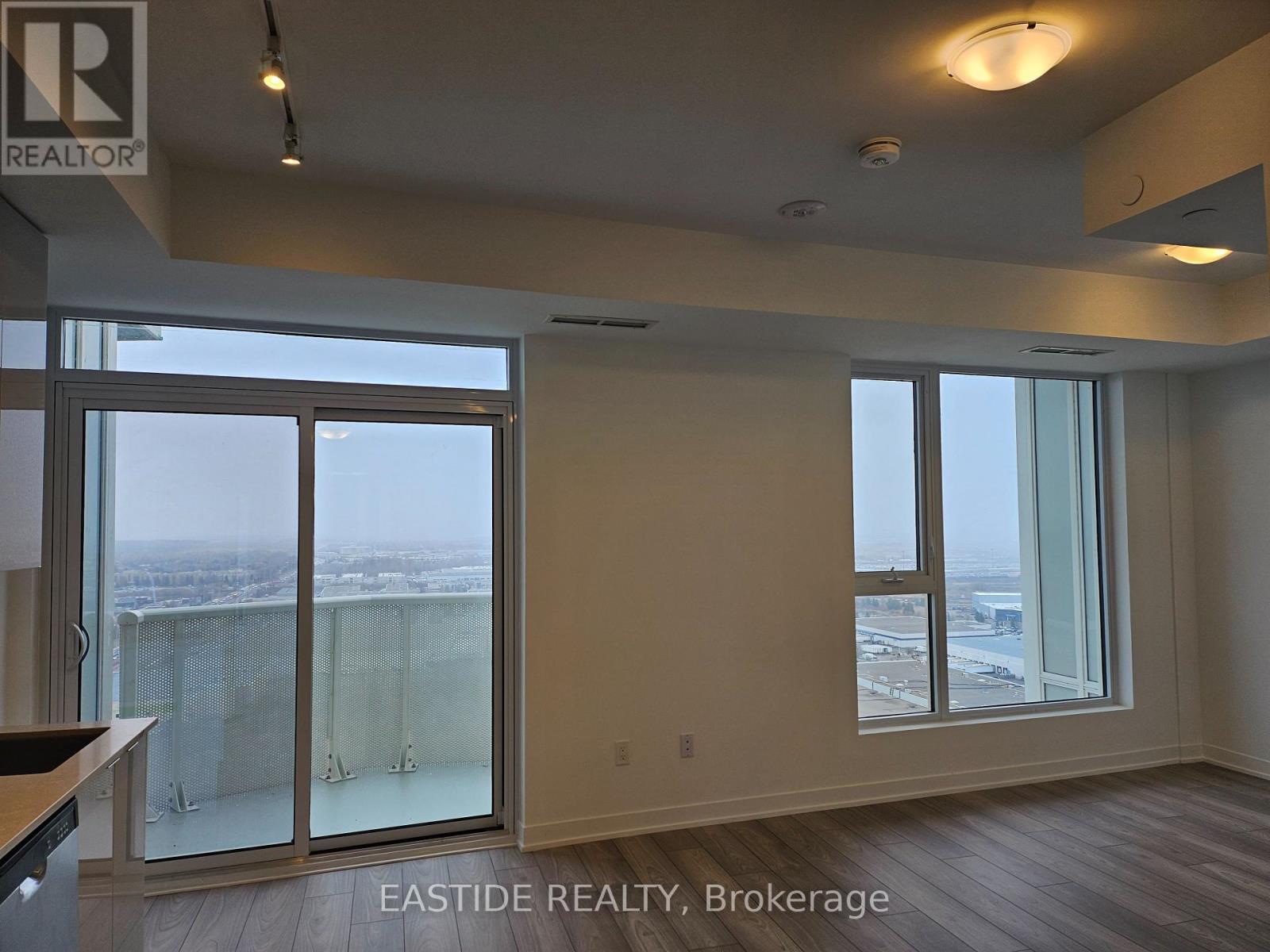 2529 - 498 Caldari Road, Vaughan, Ontario  L4K 0A4 - Photo 8 - N12987938