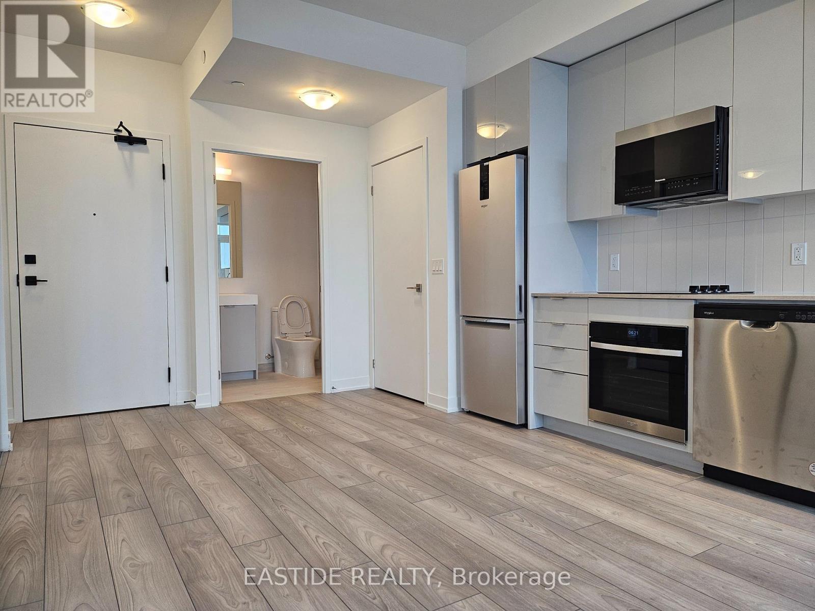 2529 - 498 Caldari Road, Vaughan, Ontario  L4K 0A4 - Photo 9 - N12987938