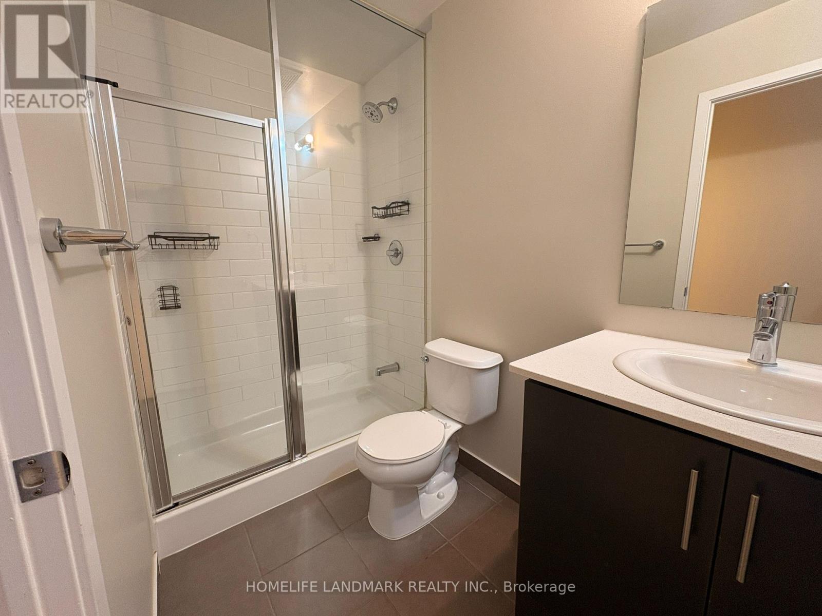 1702 - 360 Square One Drive, Mississauga, Ontario  L5B 0G7 - Photo 14 - W12987952