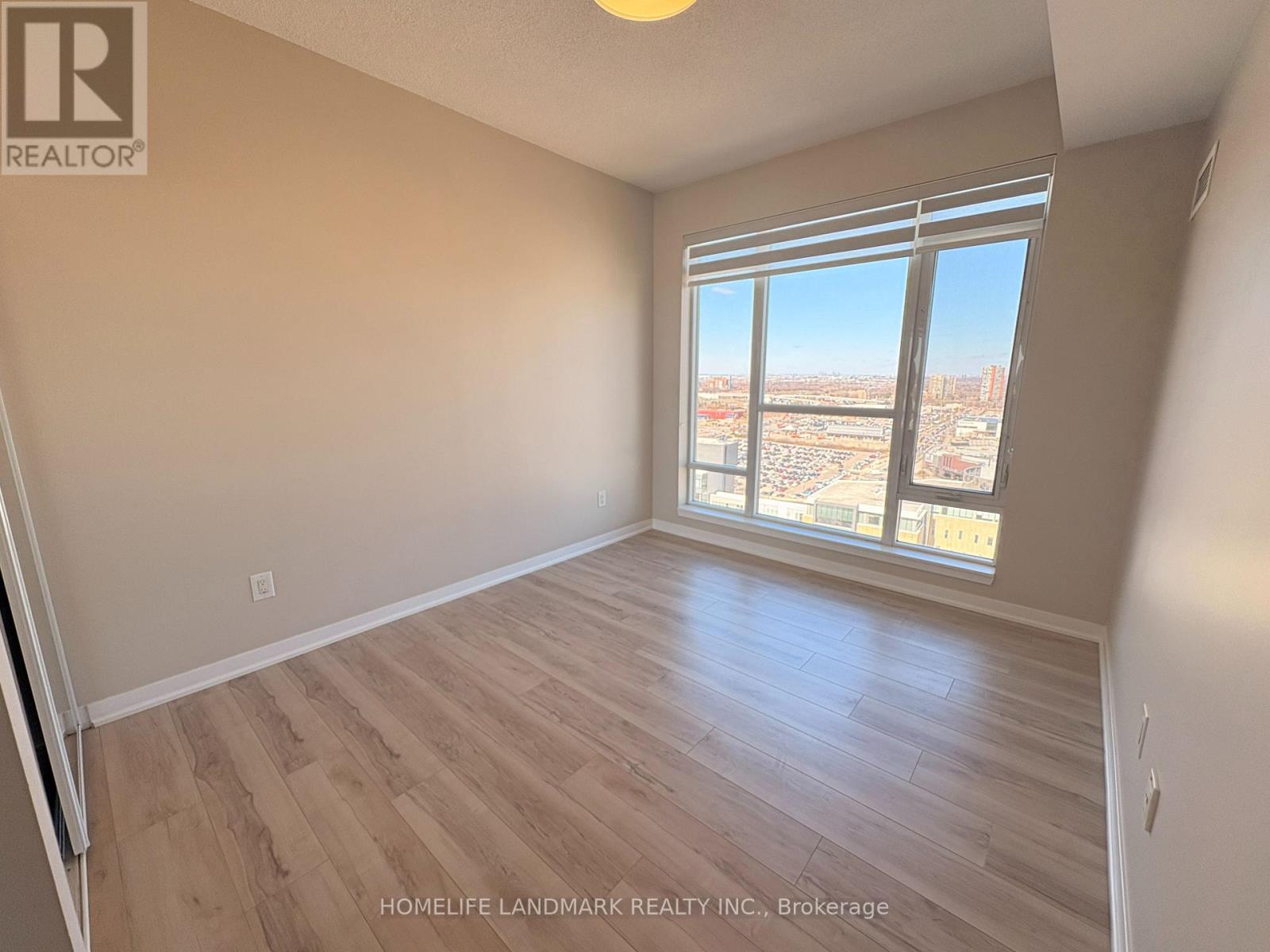 1702 - 360 Square One Drive, Mississauga, Ontario  L5B 0G7 - Photo 9 - W12987952