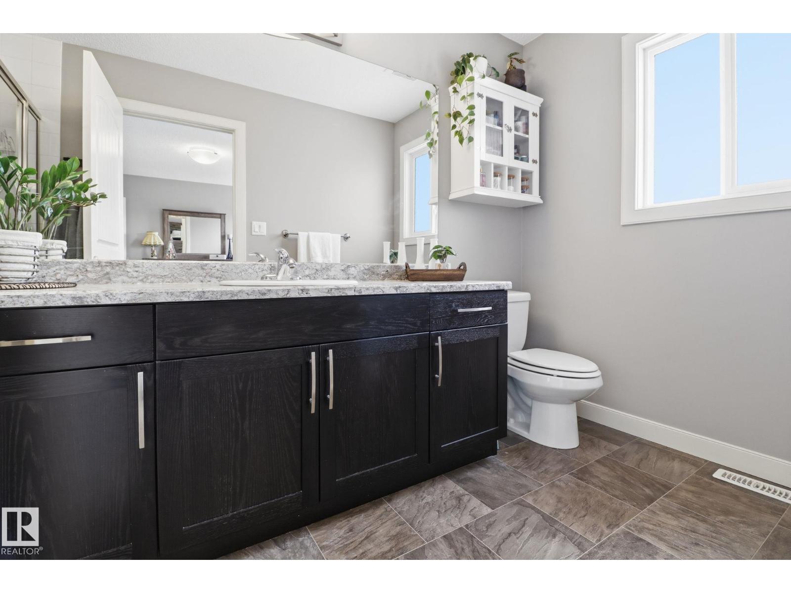 430 Watt Bv Sw, Edmonton, Alberta  T6X 1R1 - Photo 15 - E4480307