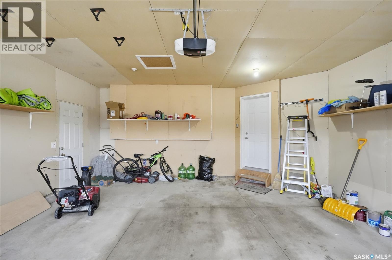 102 Whalley Crescent, Saskatoon, Saskatchewan  S7T 0H9 - Photo 30 - SK032440