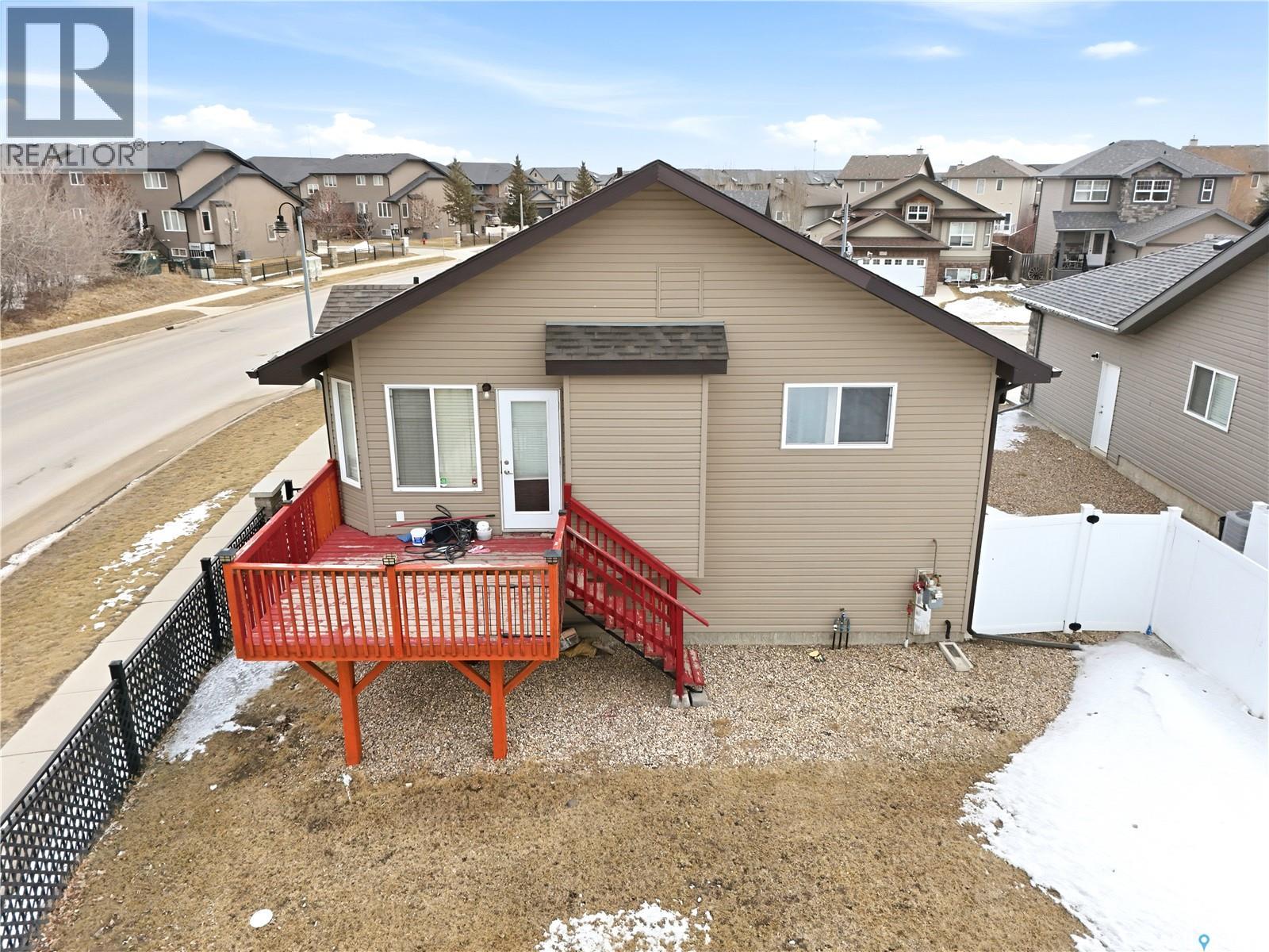 102 Whalley Crescent, Saskatoon, Saskatchewan  S7T 0H9 - Photo 32 - SK032440