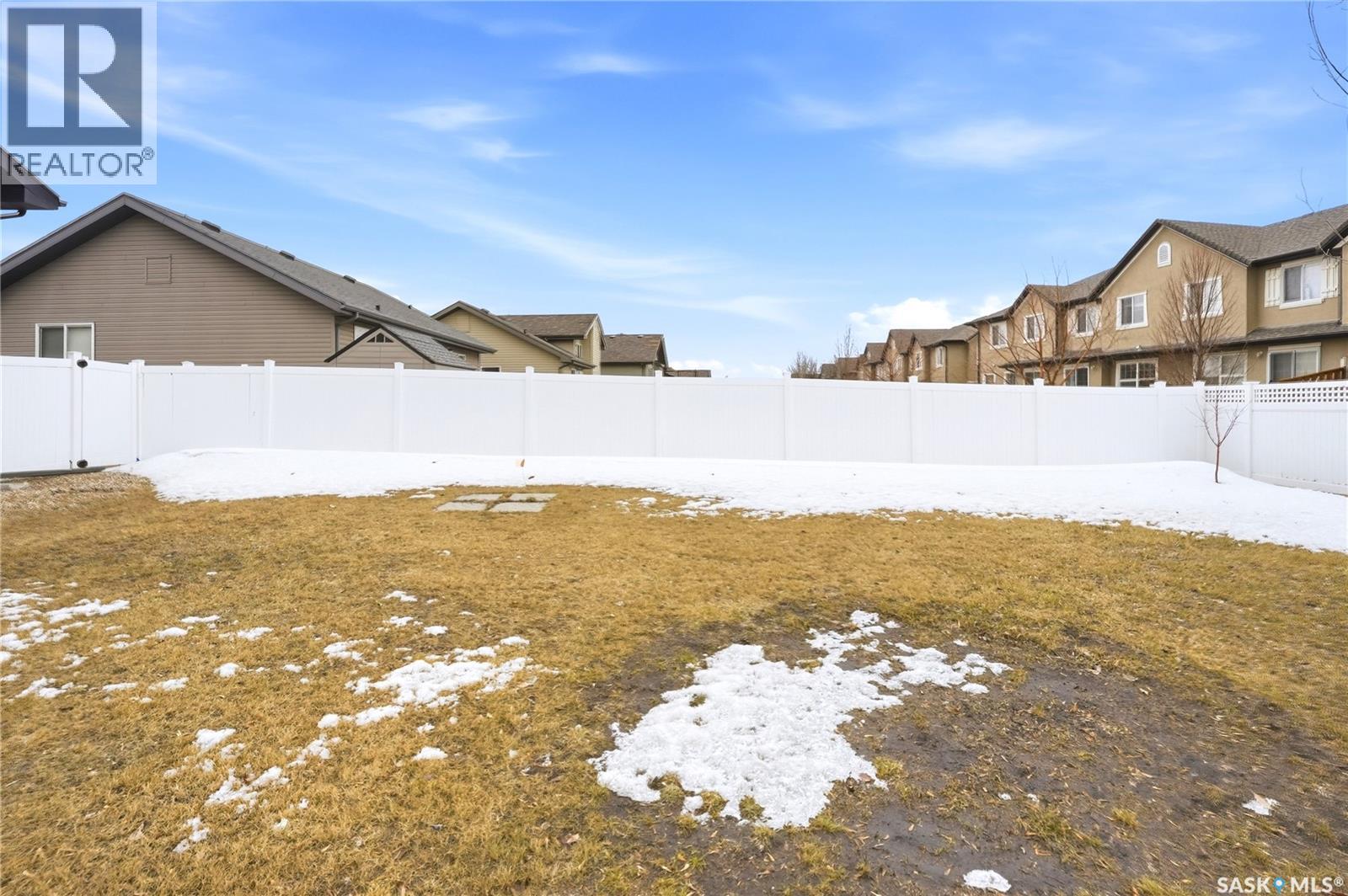 102 Whalley Crescent, Saskatoon, Saskatchewan  S7T 0H9 - Photo 34 - SK032440