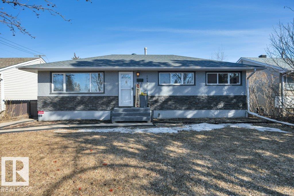 15982 110b Av NW, Edmonton, Alberta  T5P 1J4 - Photo 2 - E4481946