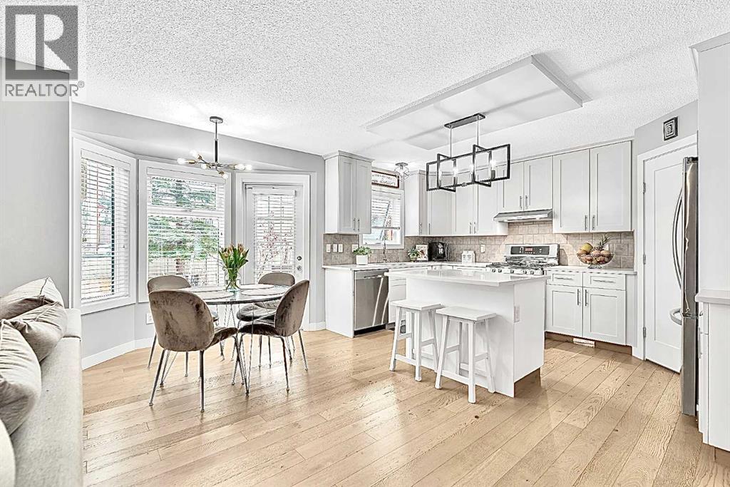 419 Rocky Ridge Bay NW, Calgary, Alberta