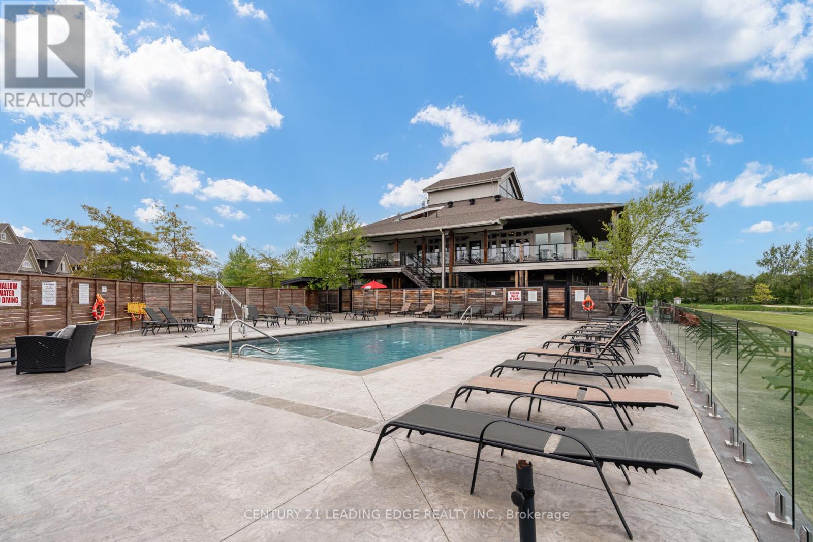 105 MARINA VILLAGE DRIVE, Georgian Bay, Ontario