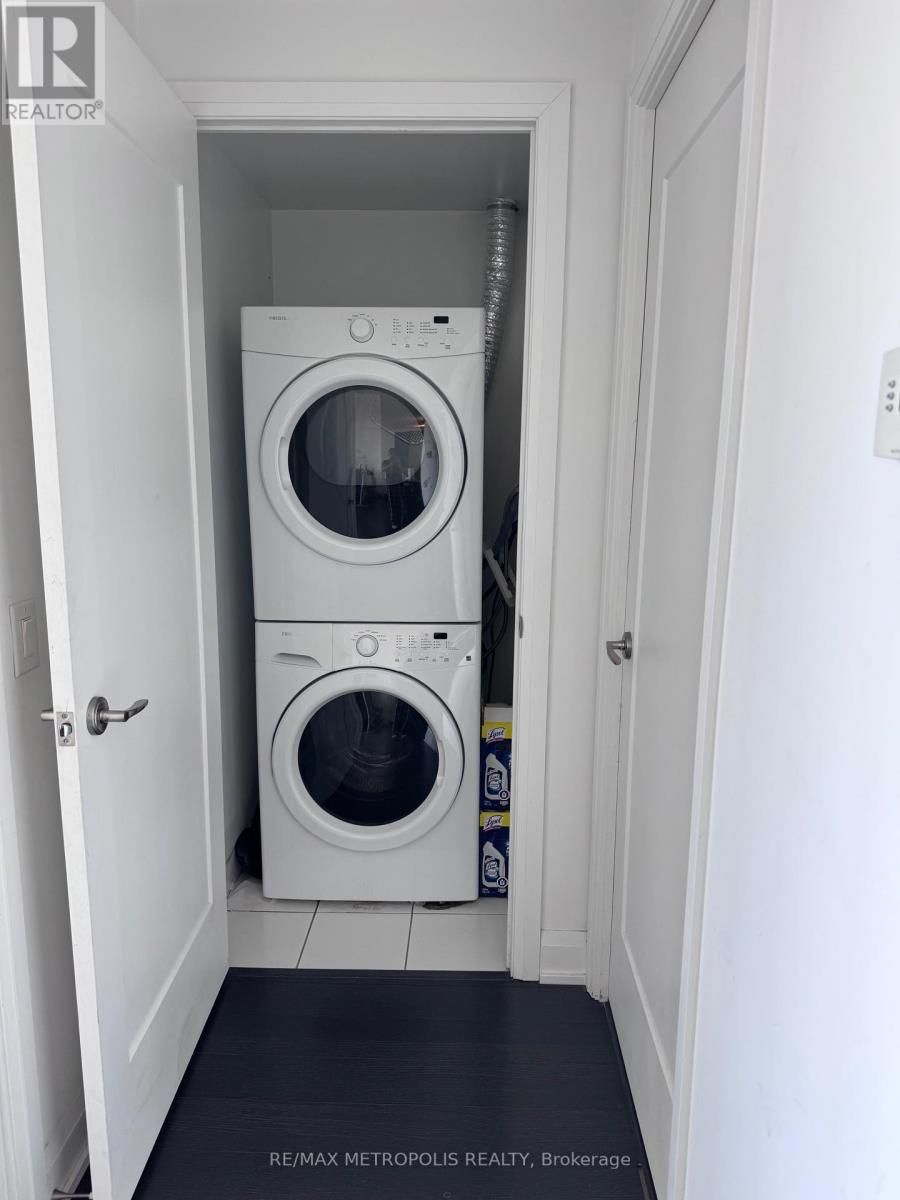 3307 - 56 Annie Craig Drive, Toronto, Ontario  M8V 0C8 - Photo 27 - W12987050