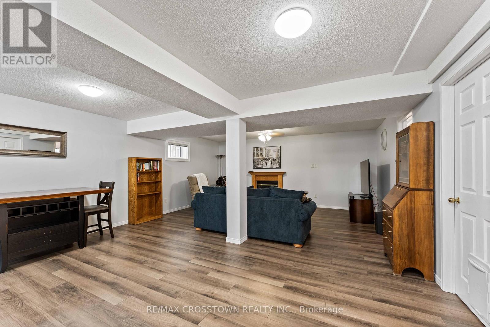 36 Leslie Avenue, Barrie, Ontario  L4N 9N9 - Photo 16 - S12816854