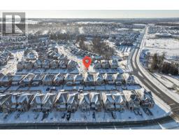 10 DEER PASS ROAD, East Gwillimbury, Ontario