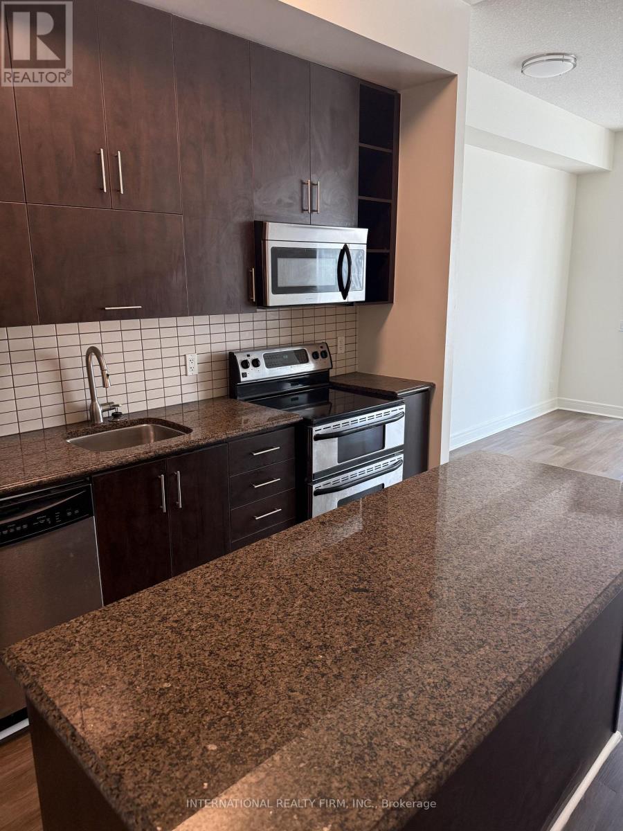 710 - 112 George Street, Toronto, Ontario  M5A 2M5 - Photo 2 - C12726158