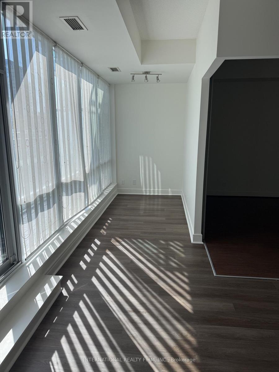 710 - 112 George Street, Toronto, Ontario  M5A 2M5 - Photo 9 - C12726158