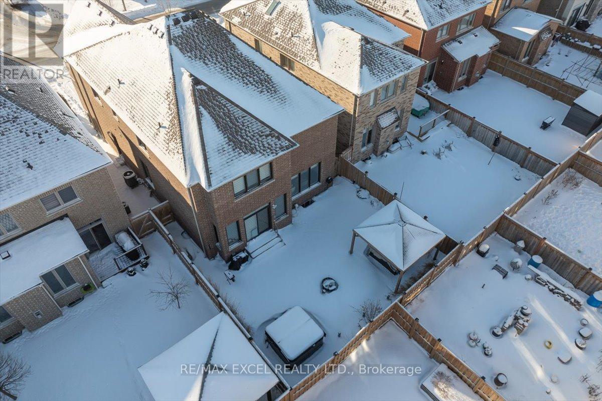 10 Deer Pass Road, East Gwillimbury, Ontario  L9N 0L6 - Photo 39 - N12879316