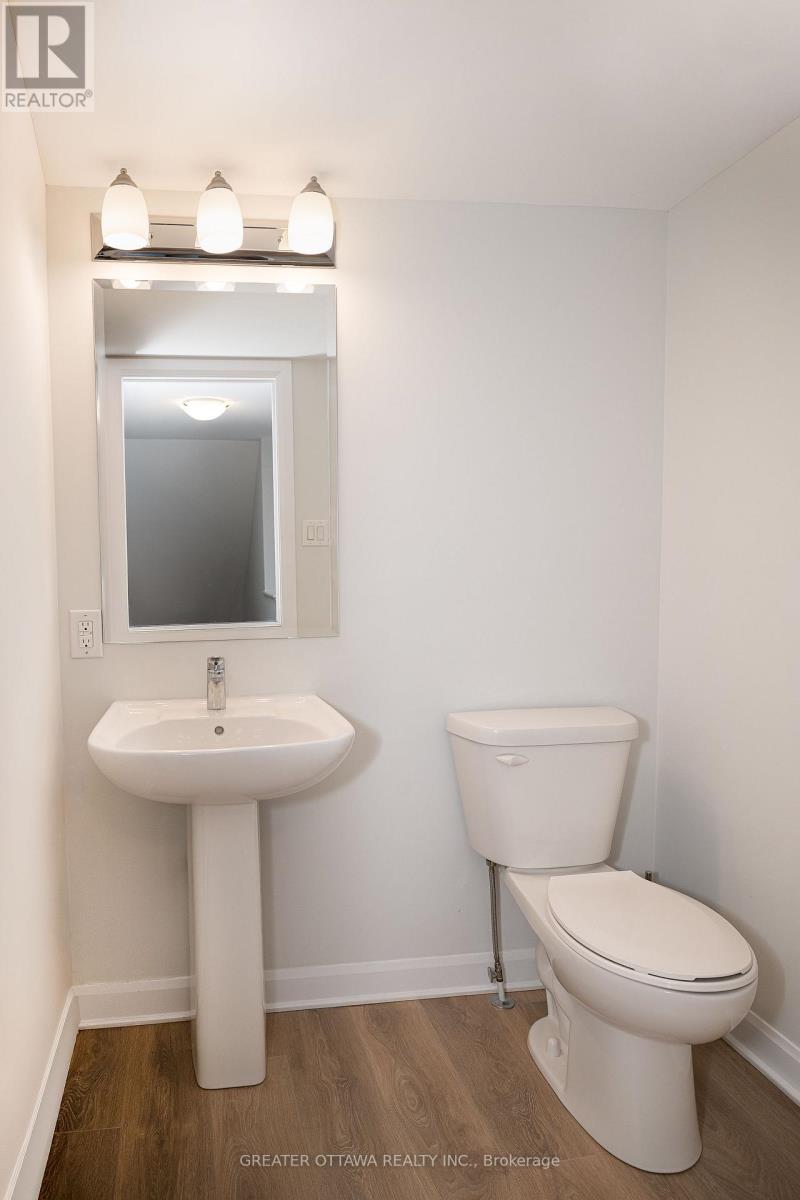 16 - 415 Eldorado Private, Ottawa, Ontario  K2K 0N9 - Photo 9 - X12987968