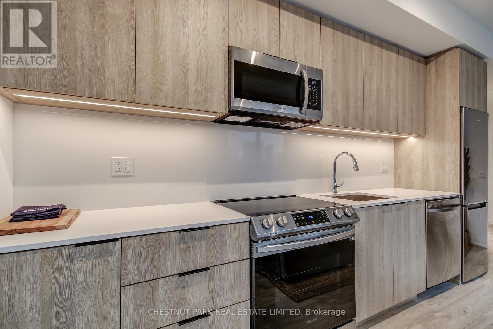 2001 - 48 Power Street, Toronto (Moss Park), Ontario  M5A 3A6 - Photo 24 - C12987962