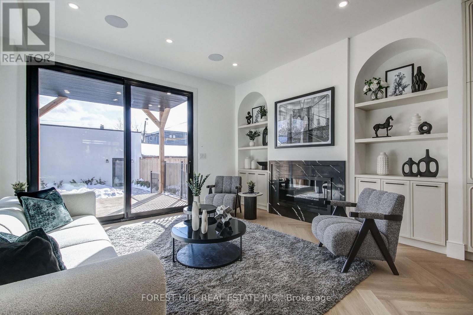 21 Foxley Street, Toronto, Ontario  M6J 1P9 - Photo 13 - C12987966