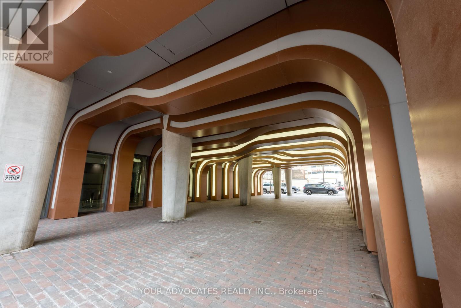 611 - 525 Adelaide Street W, Toronto (Waterfront Communities), Ontario  M5V 1T6 - Photo 2 - C12987984