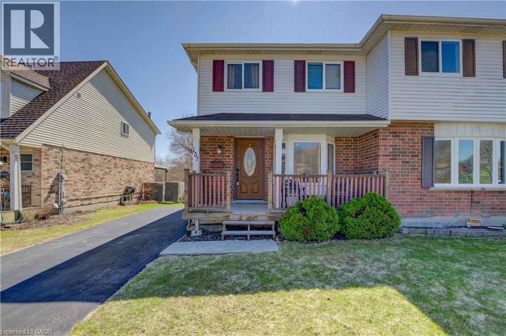 137 Eastforest Trail, Kitchener, Ontario  N2N 3E4 - Photo 2 - 40811714