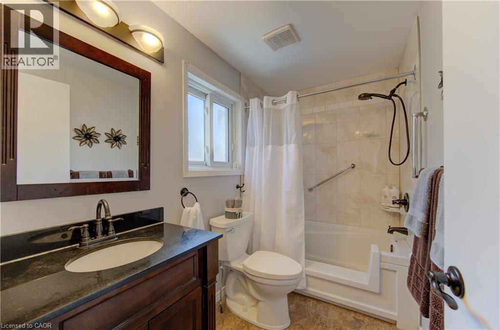 137 Eastforest Trail, Kitchener, Ontario  N2N 3E4 - Photo 20 - 40811714