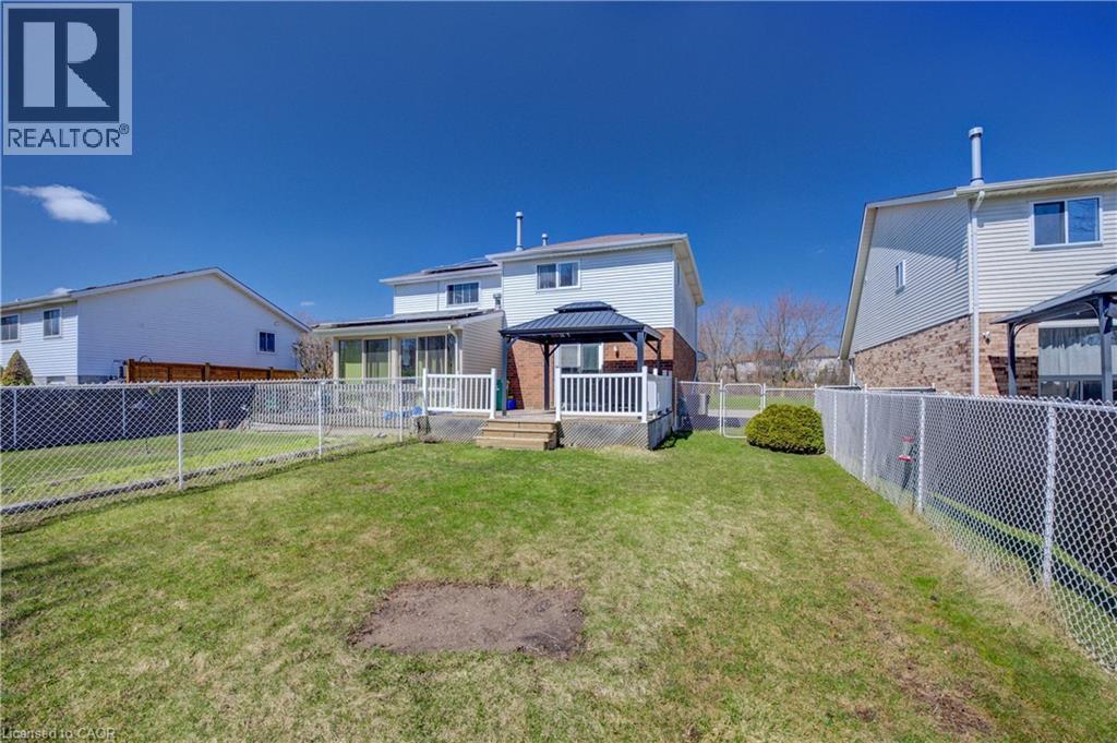 137 Eastforest Trail, Kitchener, Ontario  N2N 3E4 - Photo 37 - 40811714