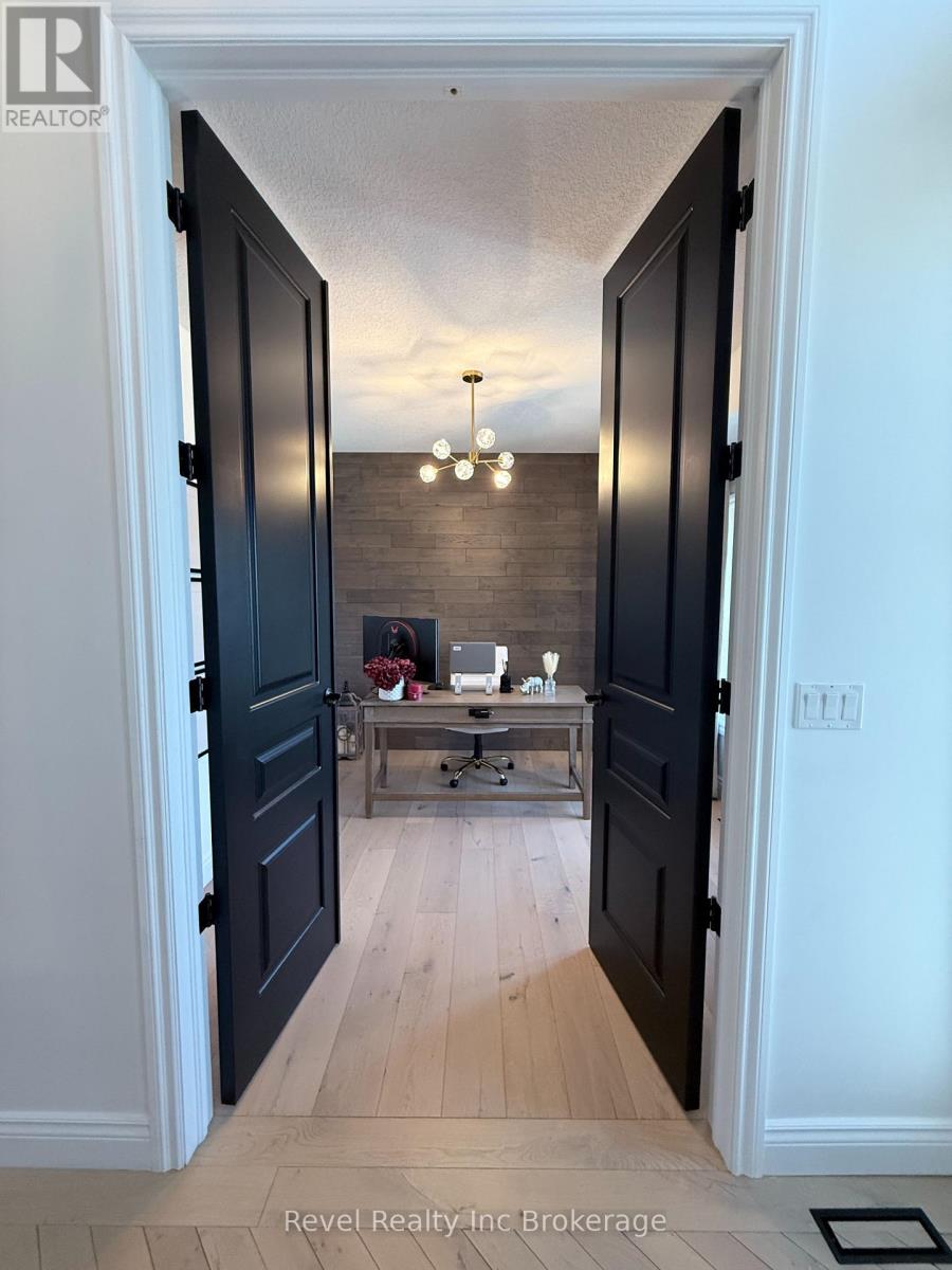 336 Munnoch Boulevard, Woodstock, Ontario  N4T 0H6 - Photo 9 - X12840592