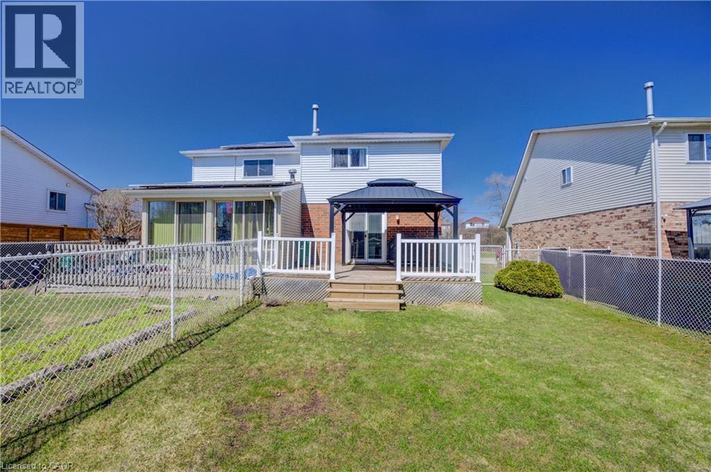 137 Eastforest Trail, Kitchener, Ontario  N2N 3E4 - Photo 38 - 40811714