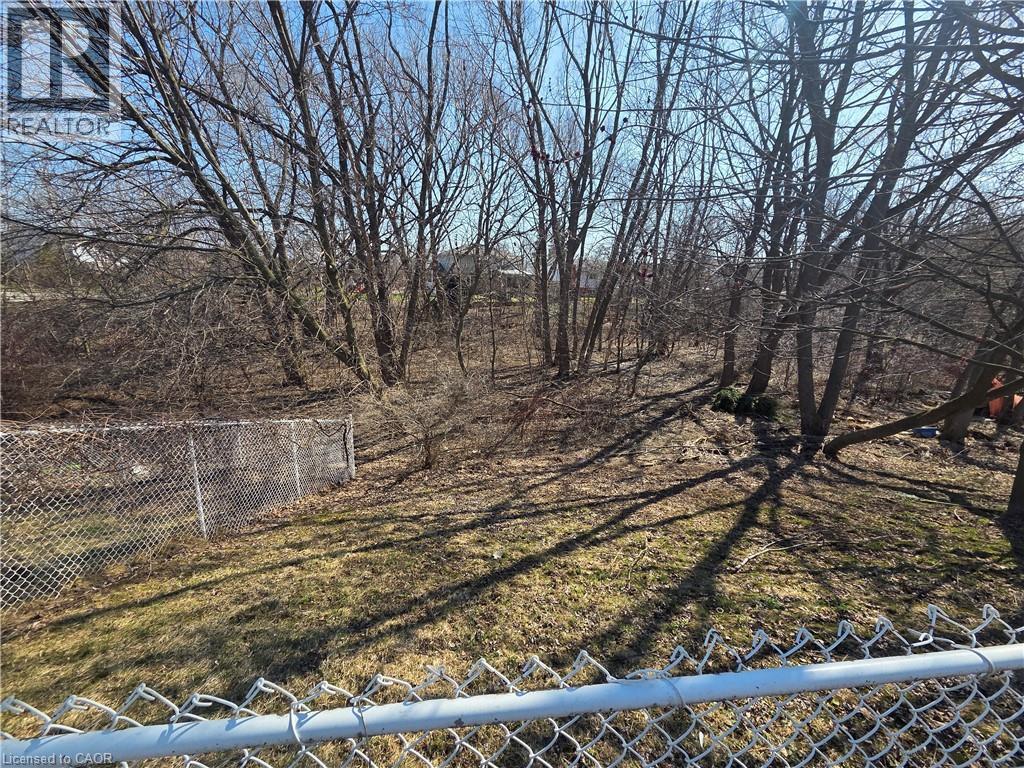 137 Eastforest Trail, Kitchener, Ontario  N2N 3E4 - Photo 39 - 40811714