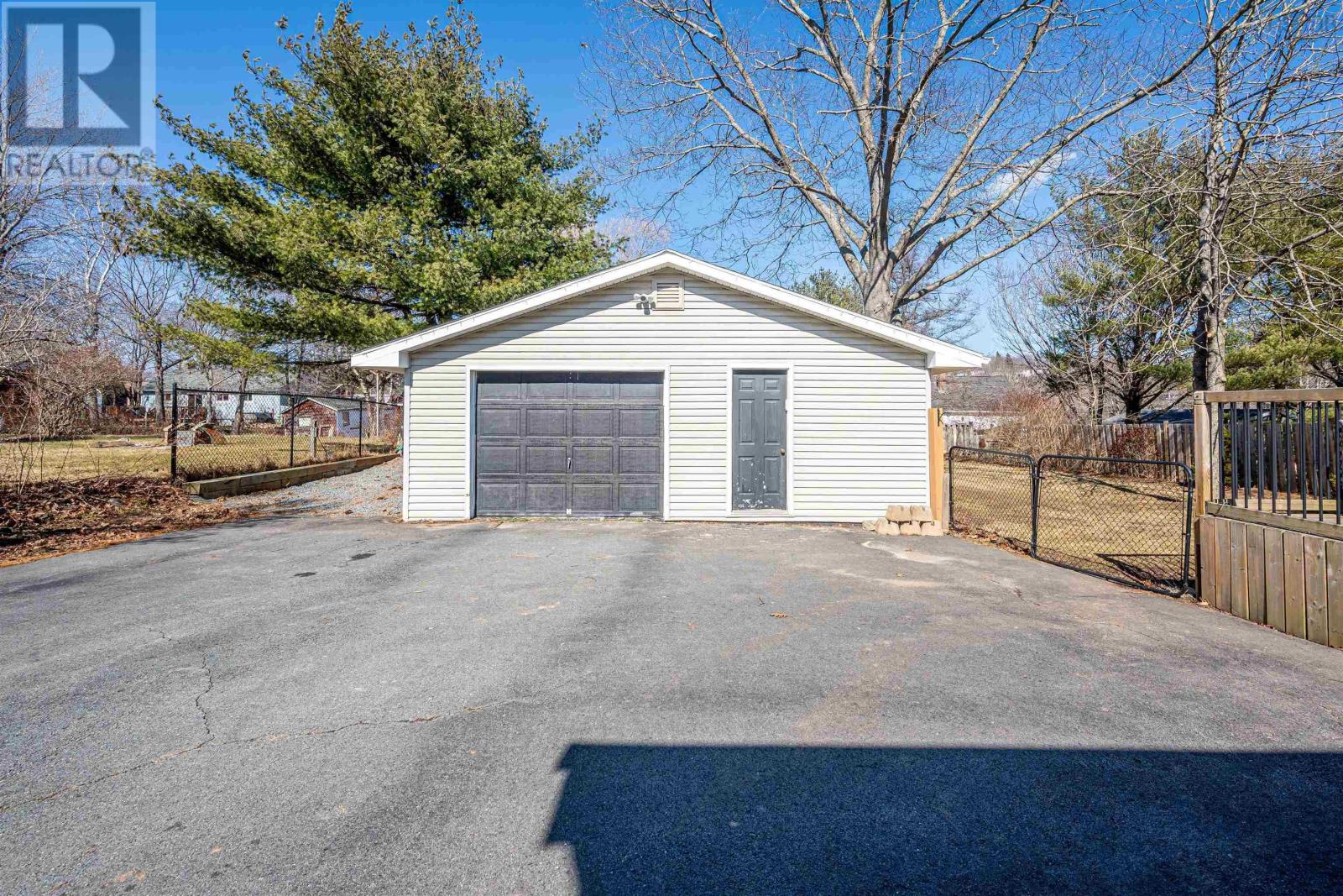 21 Walker Street, Dartmouth, Nova Scotia  B2X 1B2 - Photo 33 - 202606817