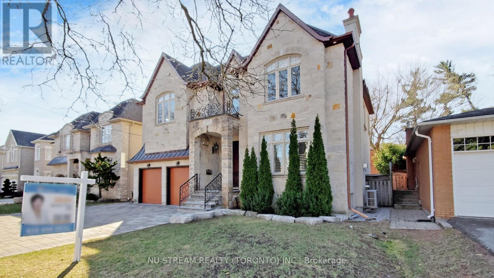 205 Byng Avenue, Toronto, Ontario  M2N 4L2 - Photo 2 - C12986822