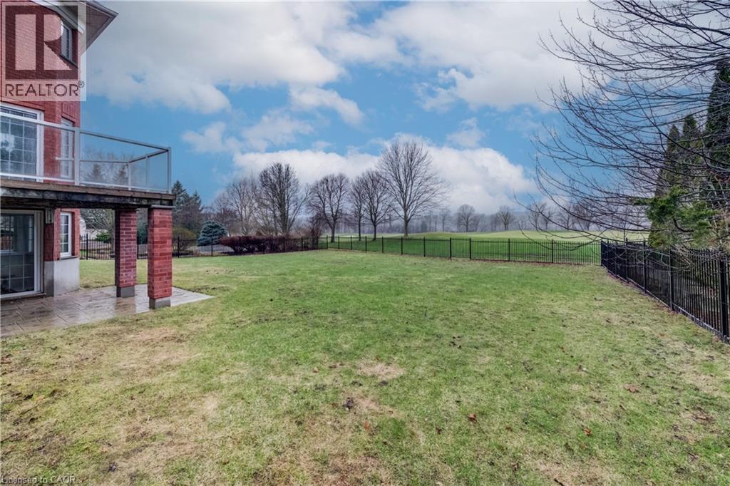 38 Deer Ridge Crescent, Kitchener, Ontario  N2P 2L3 - Photo 13 - 40812857