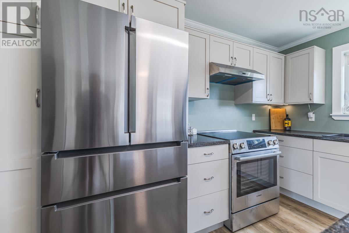 7048 Highway 2, Portapique, Nova Scotia  B0M 1B0 - Photo 13 - 202607054