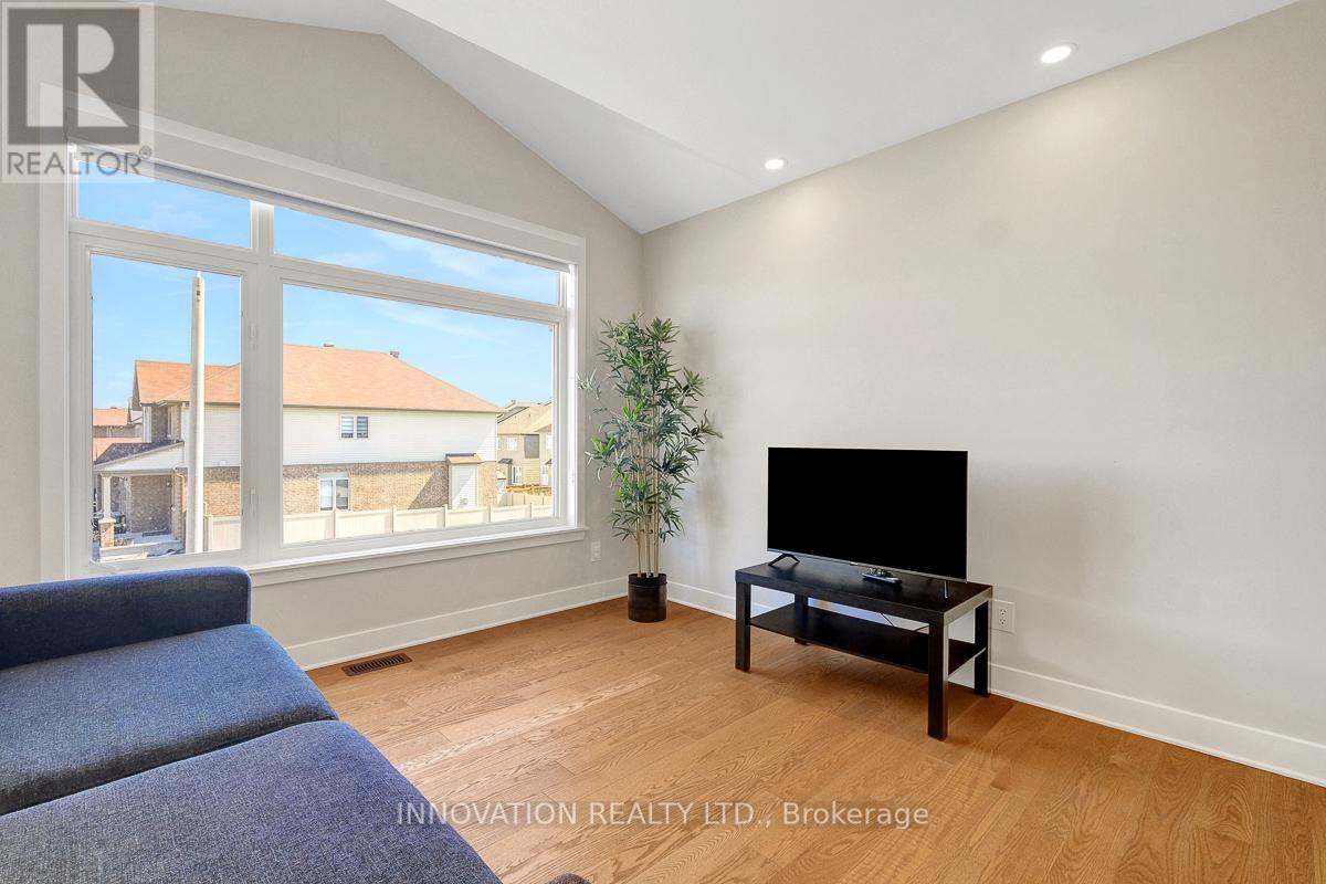 429 Fernside Street, Ottawa, Ontario  K2T 0L2 - Photo 29 - X12987996