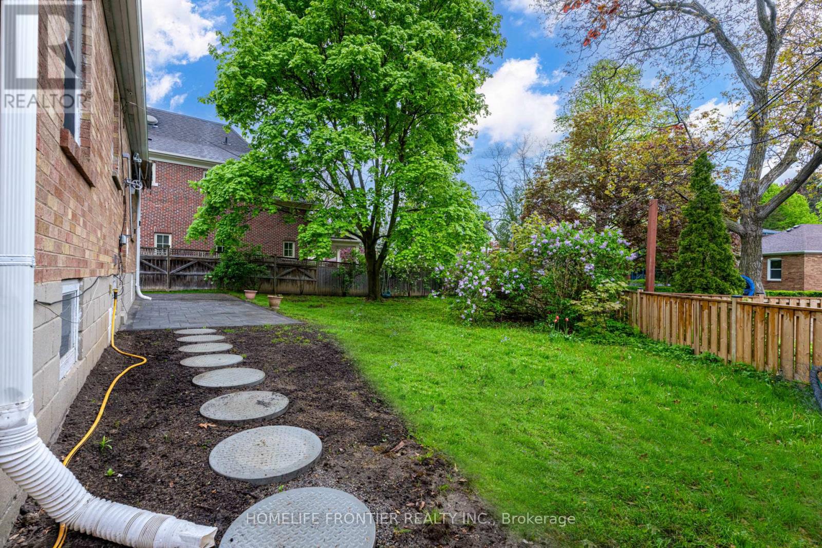 A - 315 Johnston Avenue, Toronto, Ontario  M2N 1H8 - Photo 22 - C12987992