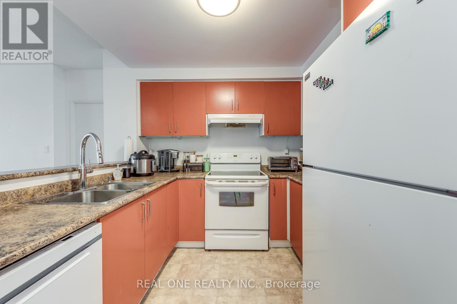 1005 - 2267 Lake Shore Boulevard W, Toronto, Ontario  M8V 3X2 - Photo 13 - W12987998