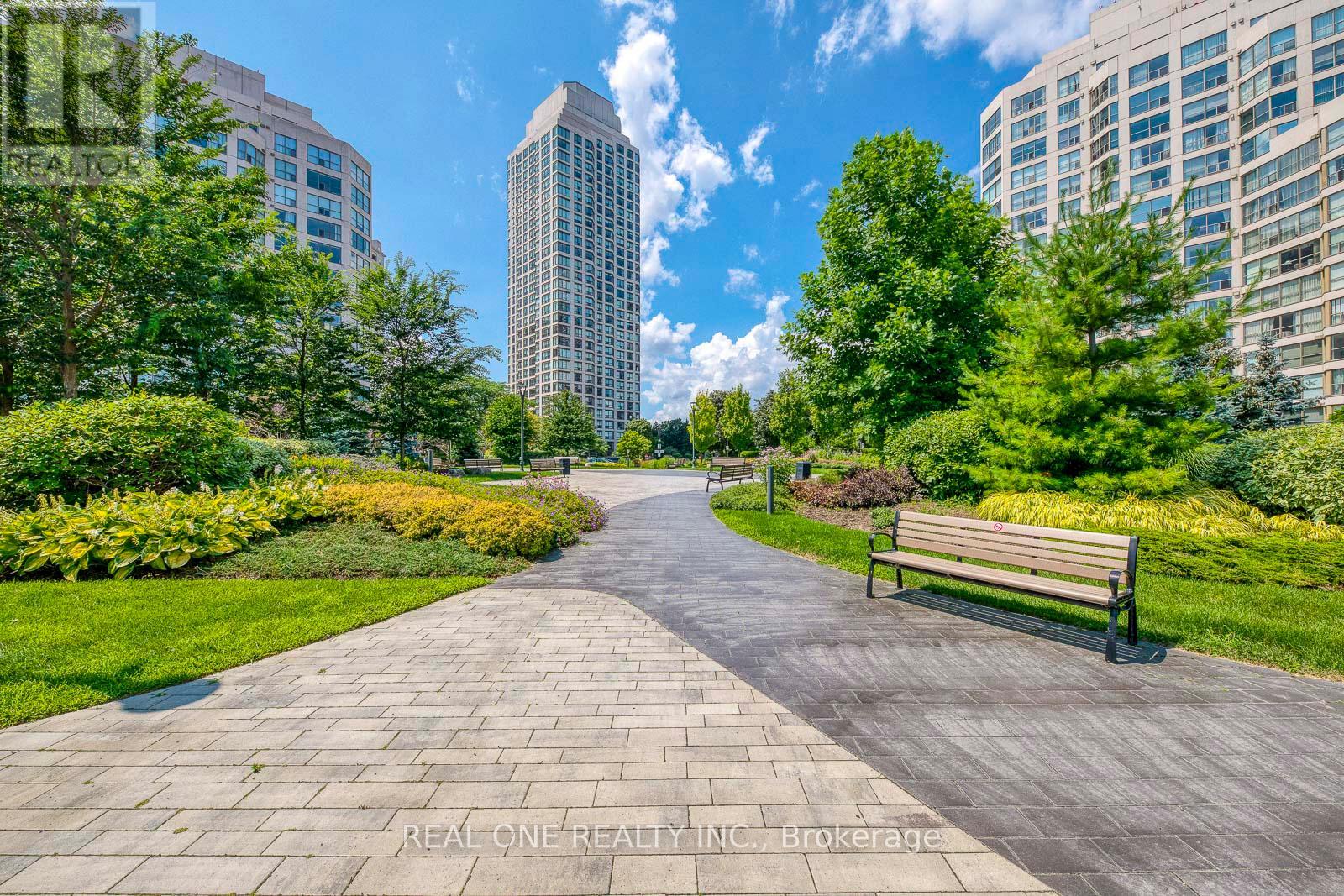 1005 - 2267 Lake Shore Boulevard W, Toronto, Ontario  M8V 3X2 - Photo 34 - W12987998