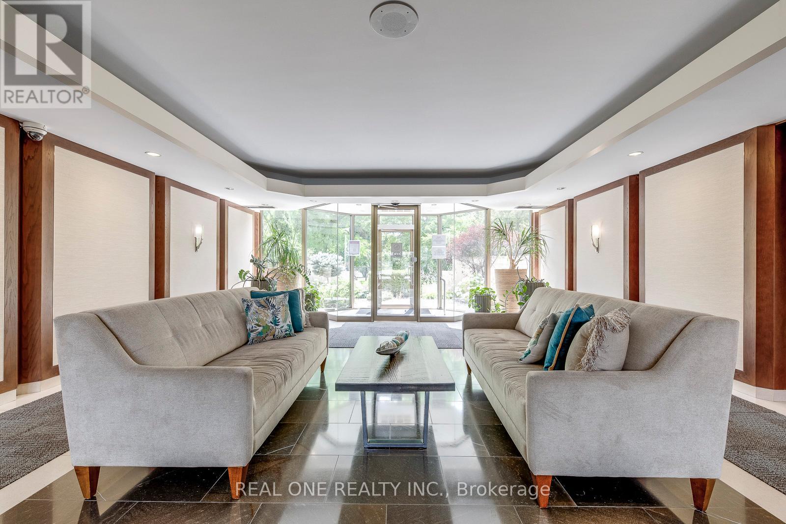 1005 - 2267 Lake Shore Boulevard W, Toronto, Ontario  M8V 3X2 - Photo 4 - W12987998