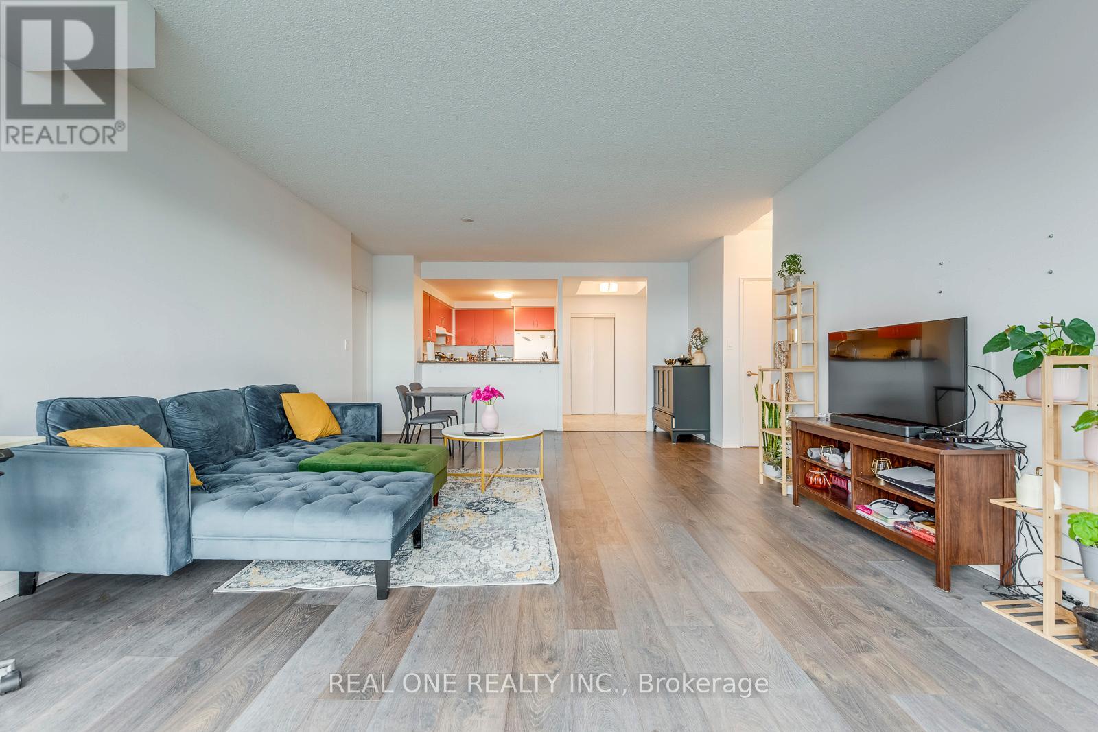 1005 - 2267 Lake Shore Boulevard W, Toronto, Ontario  M8V 3X2 - Photo 9 - W12987998