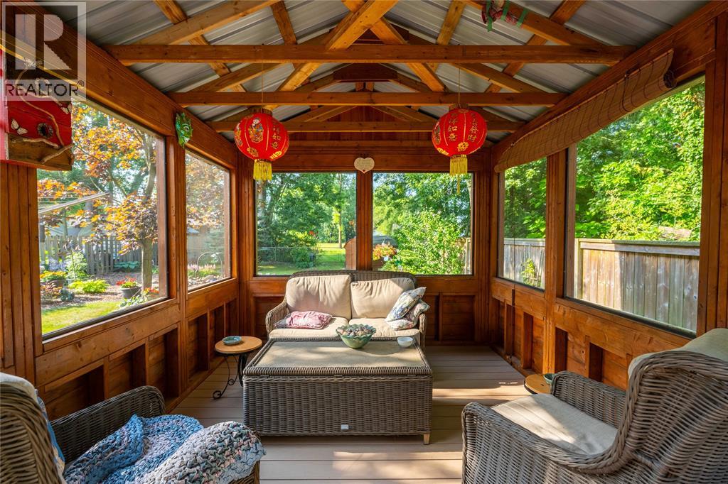 4361 Third Street, Petrolia, Ontario  N0N 1R0 - Photo 30 - 26007555