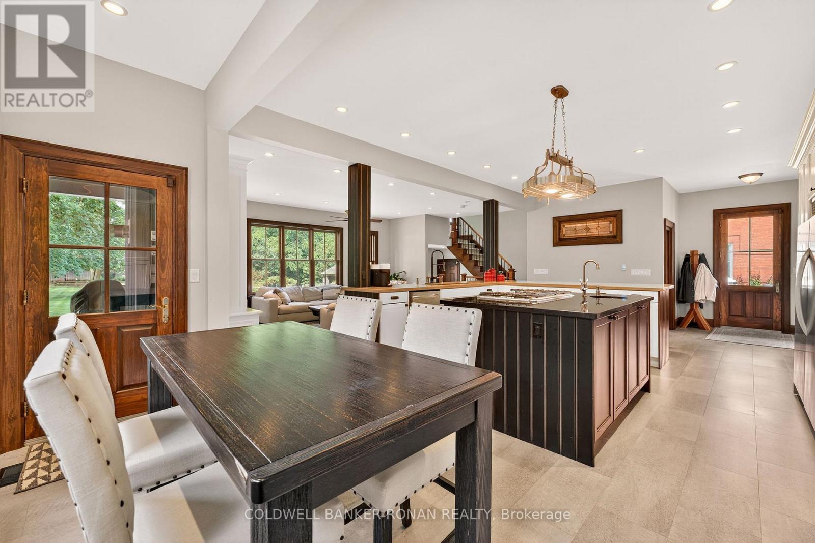 22 Centre Street N, New Tecumseth, Ontario  L0G 1A0 - Photo 12 - N12794022