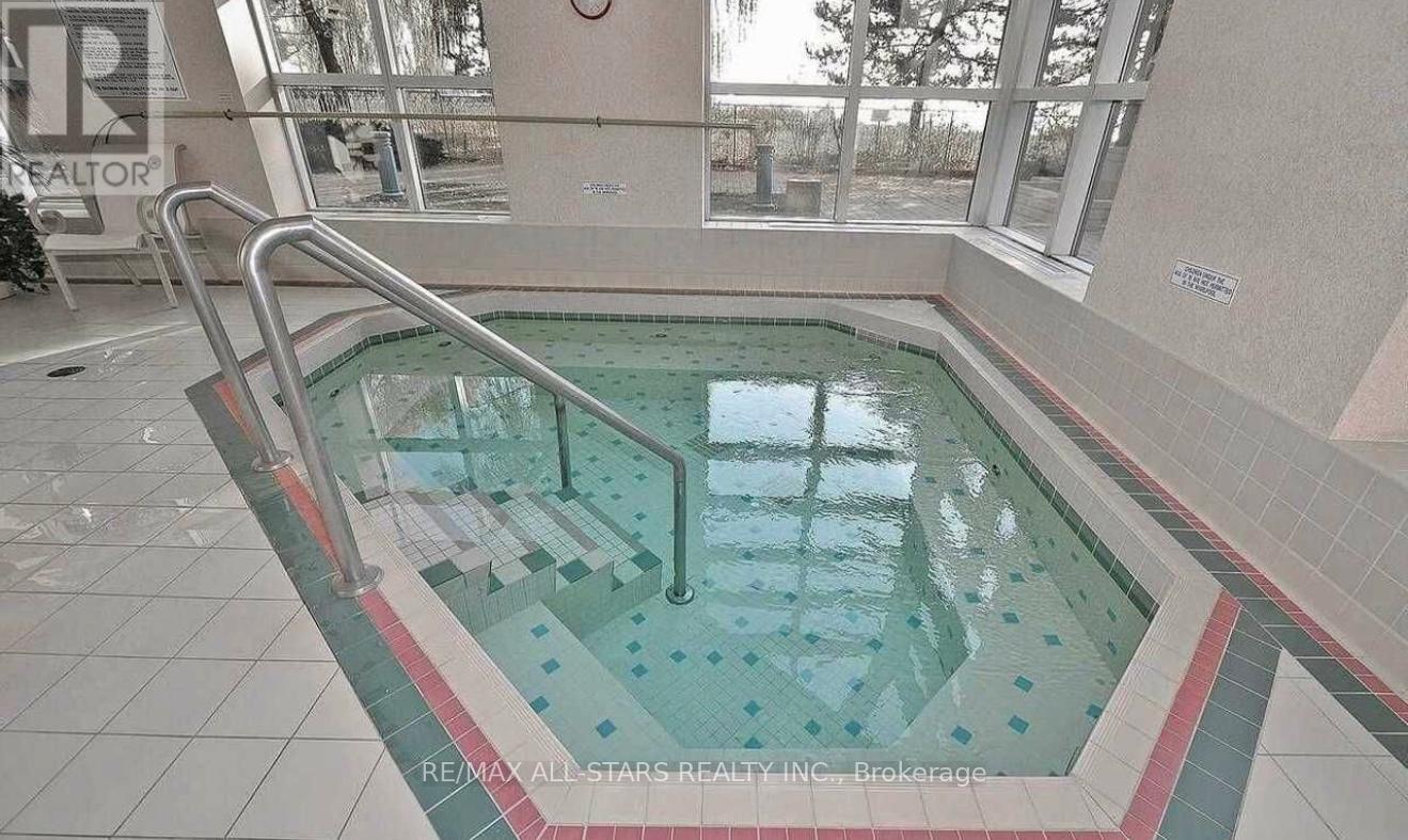 Ph 4507 - 1 Palace Pier Court, Toronto, Ontario  M8V 3W9 - Photo 38 - W12957310