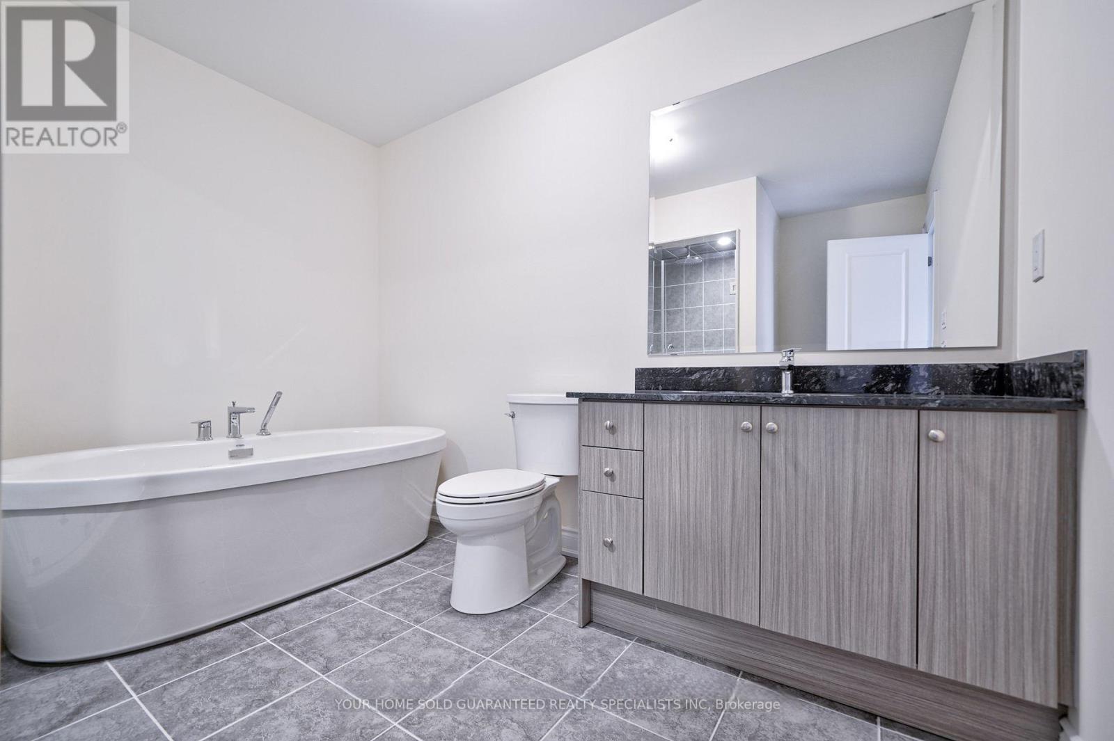 14 Bennington Road, Newmarket, Ontario  L3X 0M8 - Photo 25 - N12988006