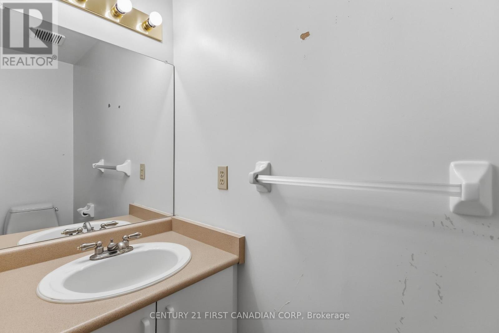 7 - 1920 Marconi Boulevard, London East, Ontario  N5V 4X8 - Photo 12 - X12988022