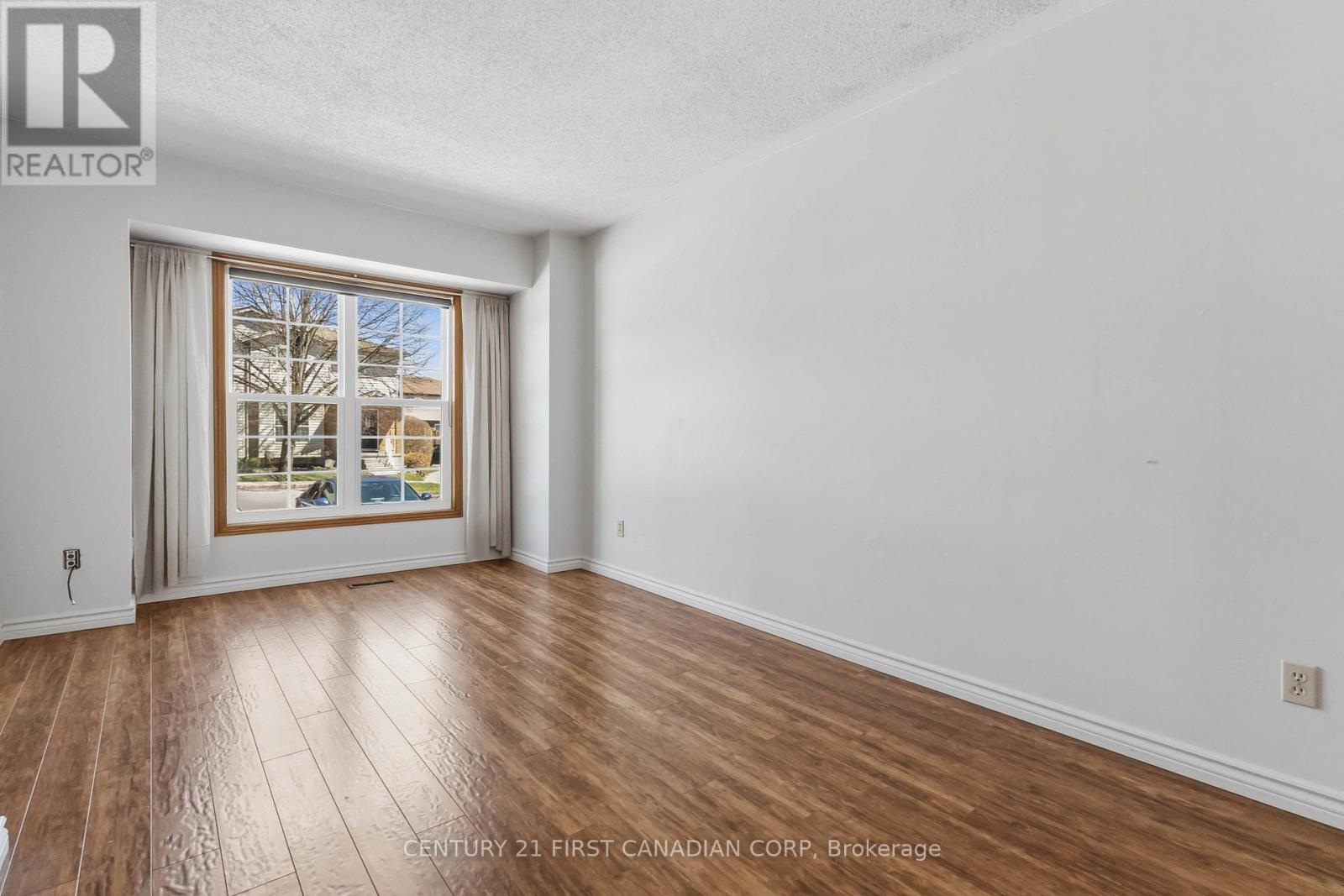 7 - 1920 Marconi Boulevard, London East, Ontario  N5V 4X8 - Photo 15 - X12988022