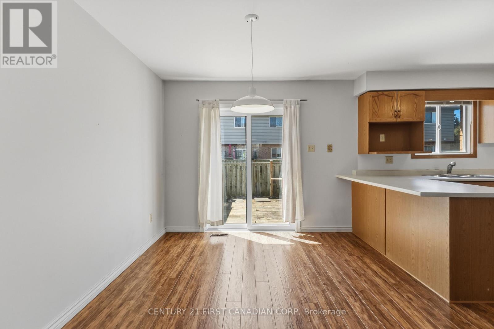 7 - 1920 Marconi Boulevard, London East, Ontario  N5V 4X8 - Photo 18 - X12988022