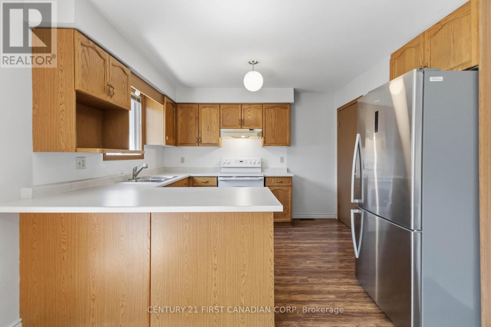 7 - 1920 Marconi Boulevard, London East, Ontario  N5V 4X8 - Photo 22 - X12988022